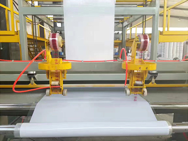 非瀝青基自粘膠膜防水卷材