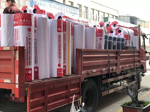 發(fā)貨現(xiàn)場(chǎng)